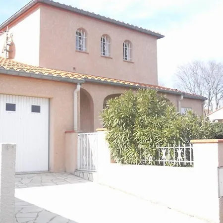 Villa Avec Piscine Privee, Climatisation Et Jardin Clos - - Fr-1-776-67